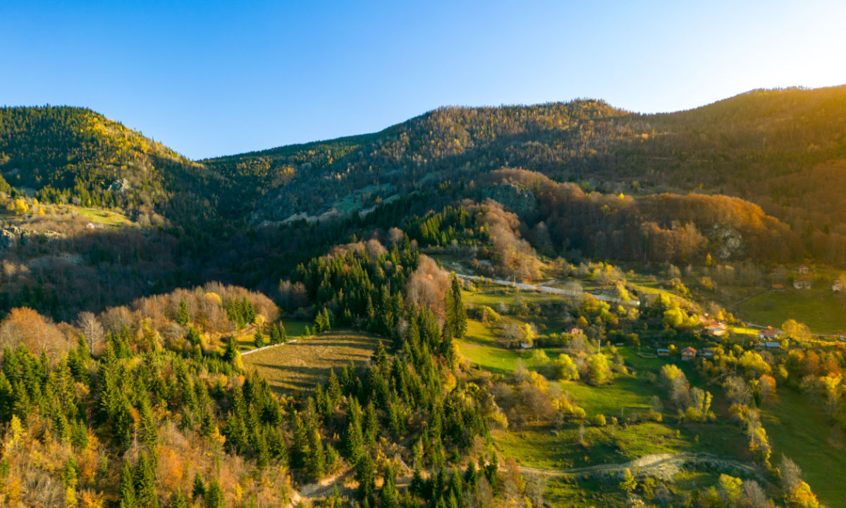 Wandern Pristina Naturblick unberührte Landschaft 