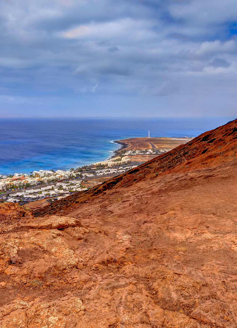 Roter Hand, Meer, Montaña Roja