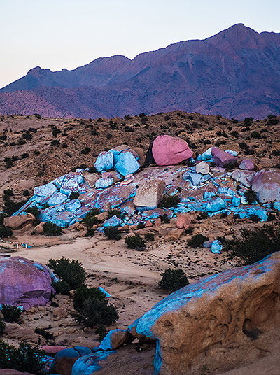 Coloured rocks