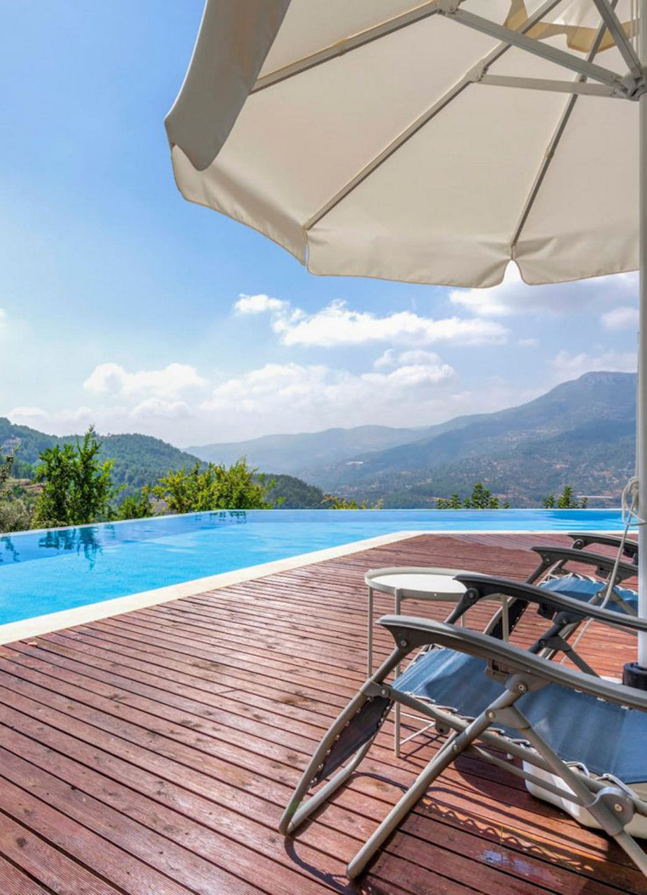 Poolbereich Avena Mountain Boutique Hotel ​