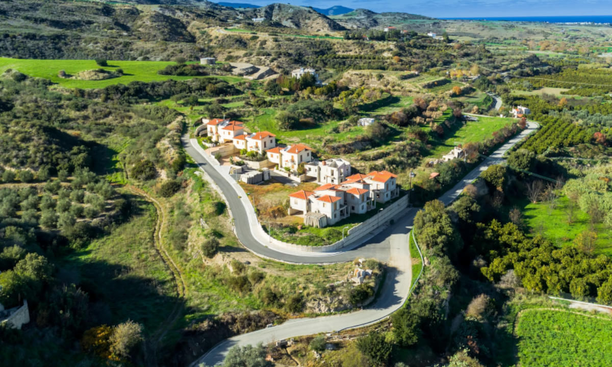 Rennvelo fahren Larnaca Kofinou Dorf von Oben