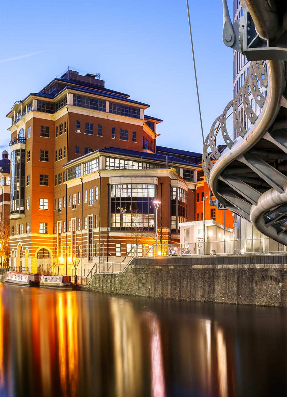 Le Valentine Bridge et les quais de Bristol