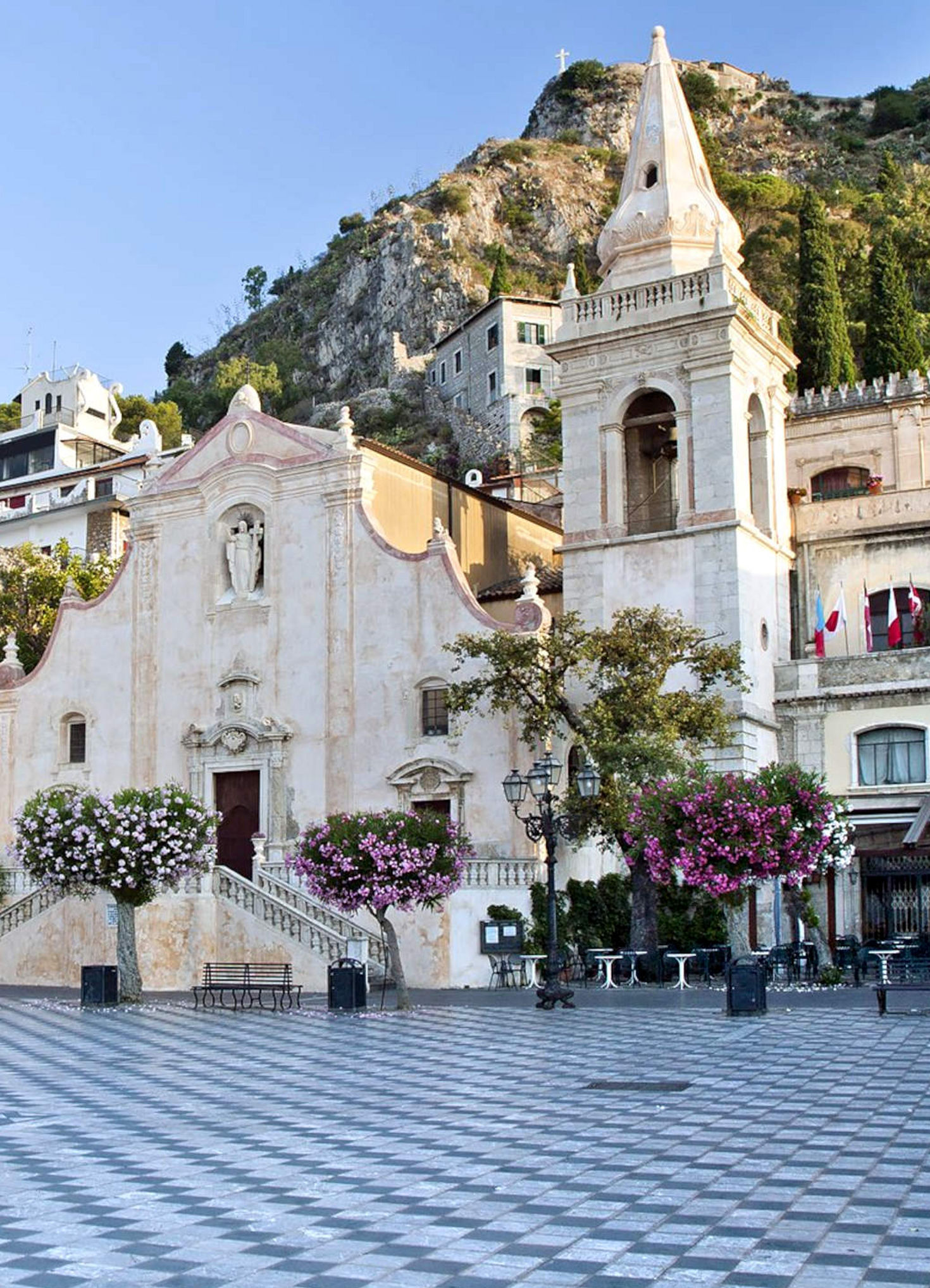 Day Trips from Catania, Sicily | Edelweiss, image size:1470x2035