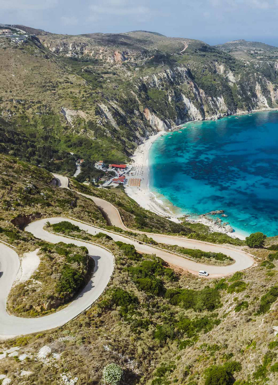 Strasse zum Petani Beach 