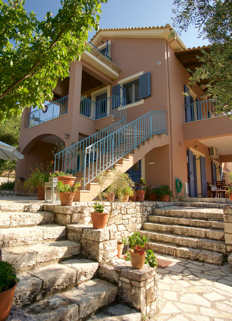 Myrtia Apartments & Villas 