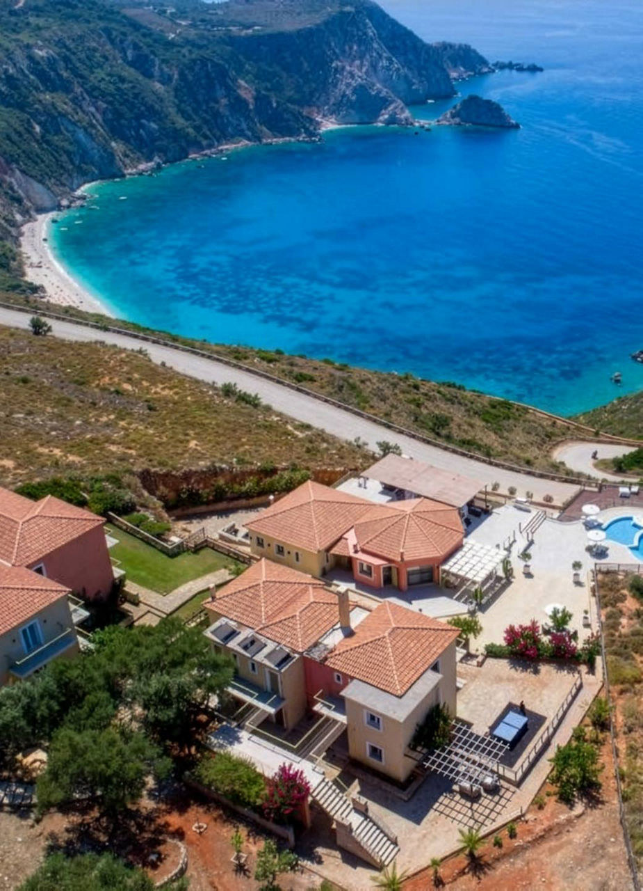 Luftaufnahme des Petani Bay Hotel