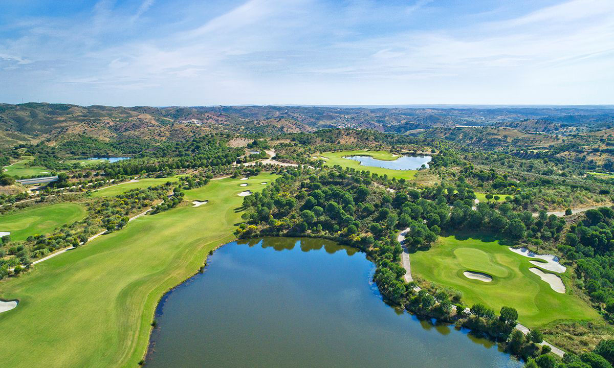 Golfing in Faro