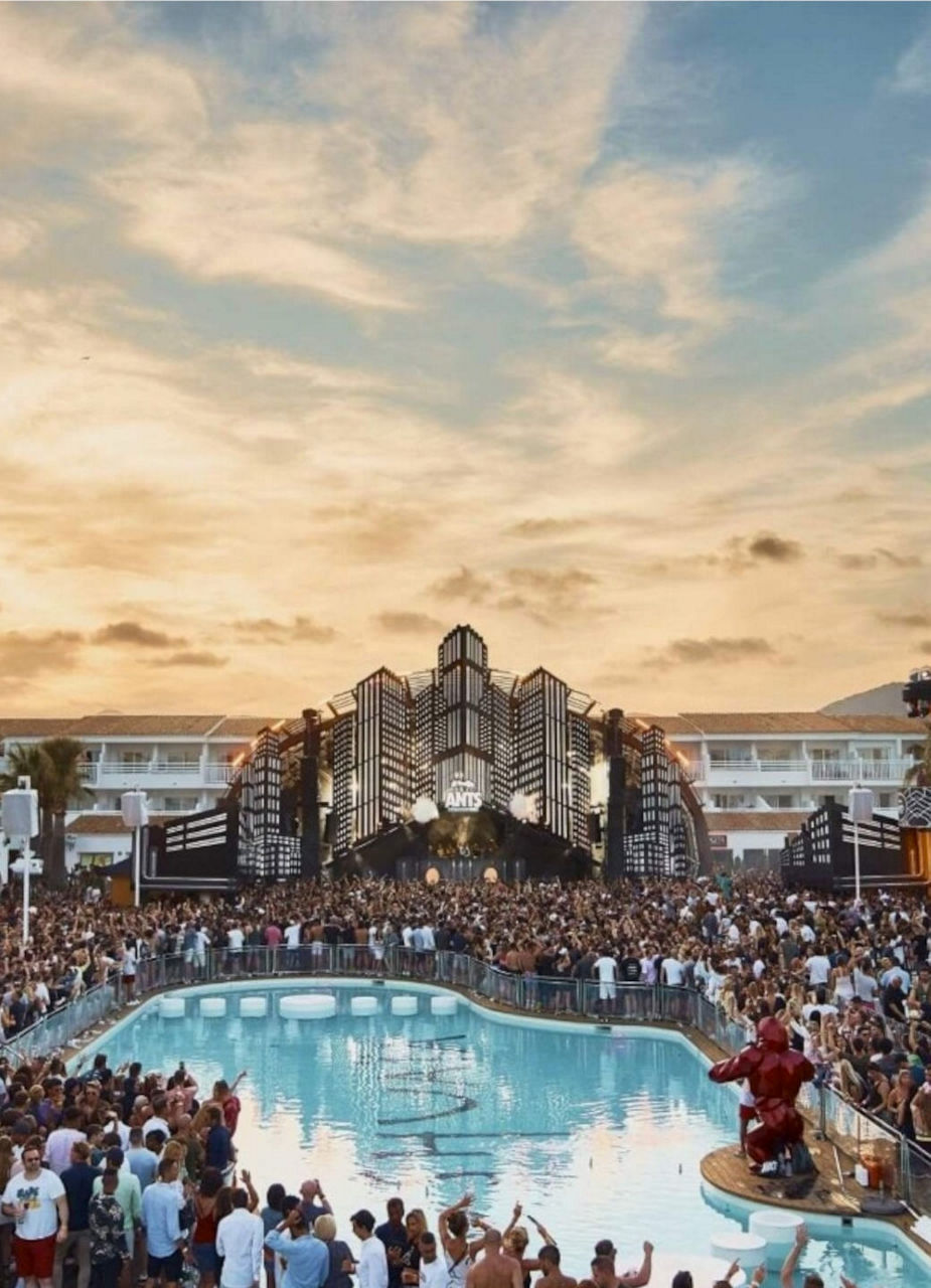 Open Air Club Ushuaïa