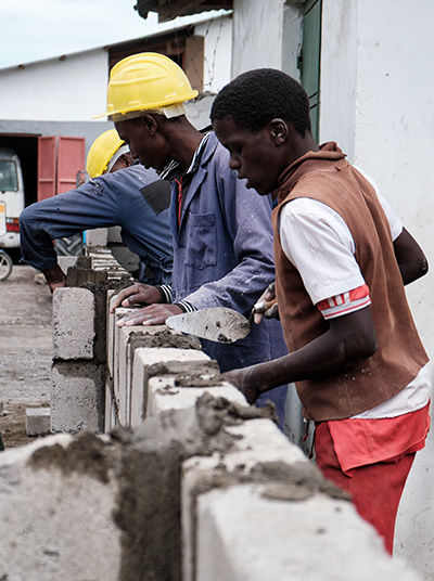 Bricklayer apprentices