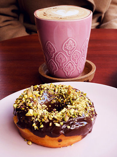 Donut und Kaffee