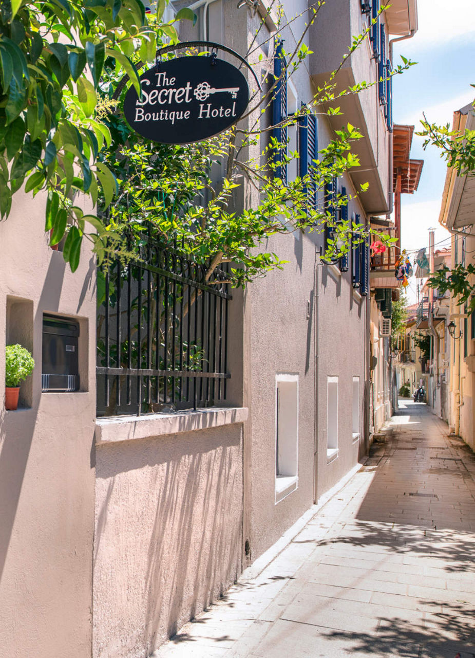 Entrance and Alley