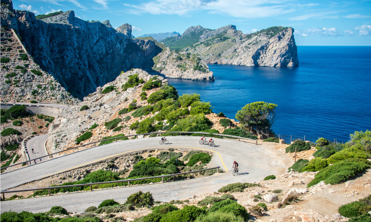 Road cycling Mallorca coast