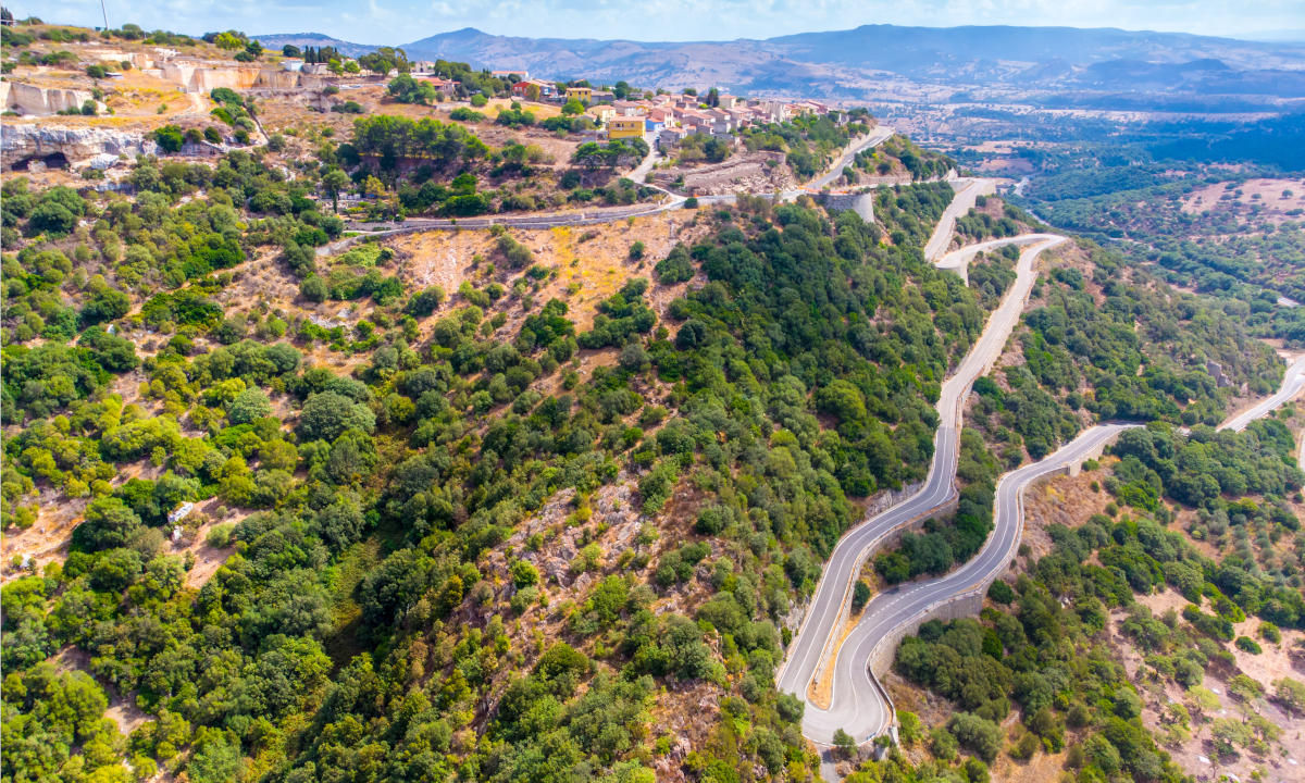 Rennvelo fahren Sardinien Strassen