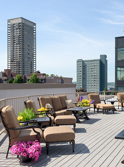 Rooftop Belltown Inn​