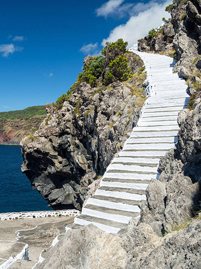Steps to Miradouro da Ponta do Queimado
