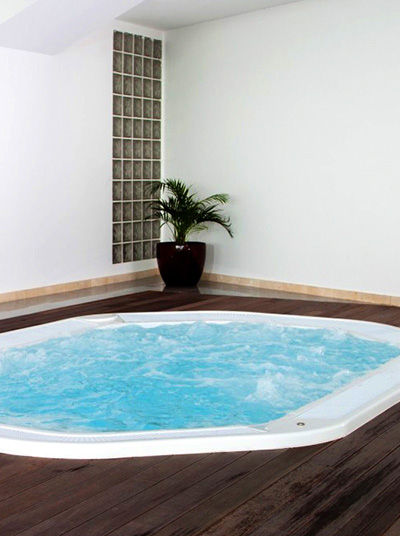 Jacuzzi de l’hôtel Angra Marina