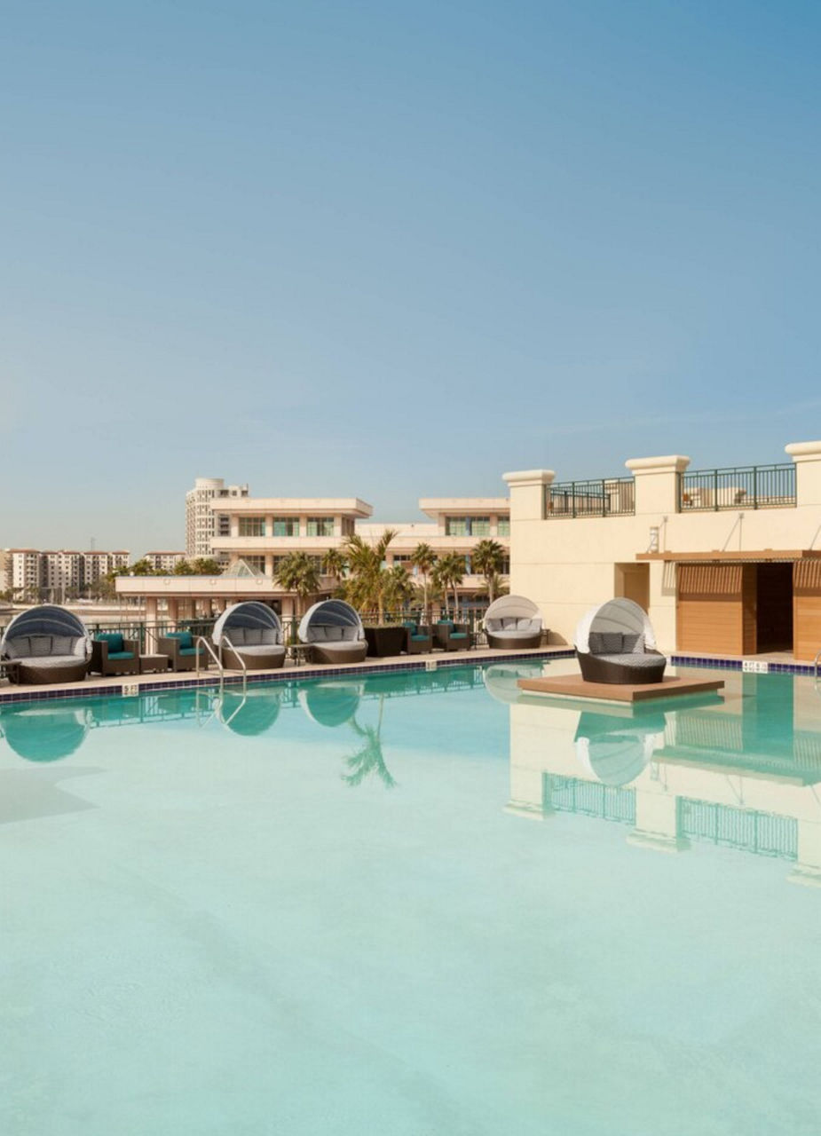 Rooftop Pool at Tampa Marriott Water Street