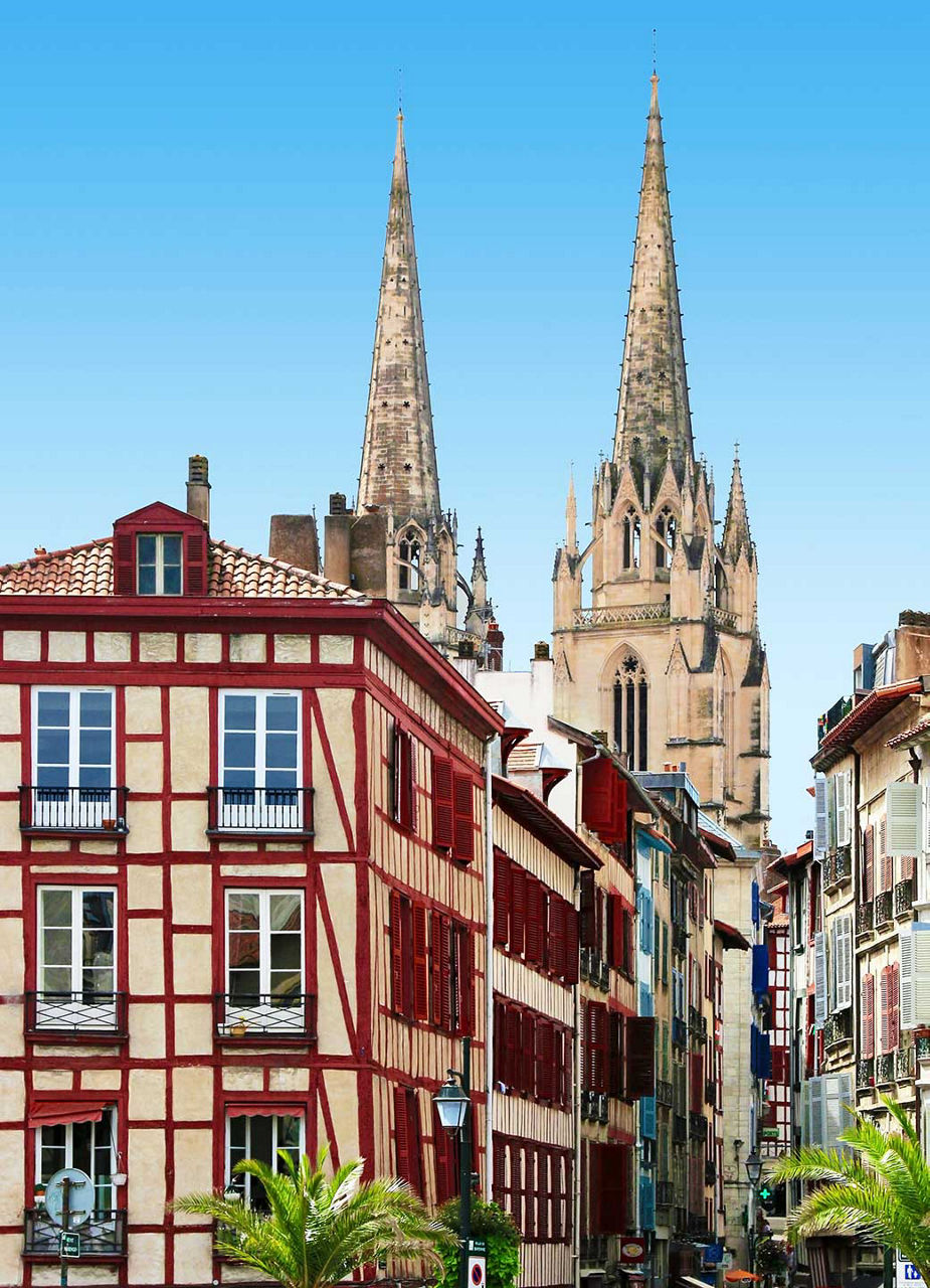  Sainte-Marie de Bayonne Cathedral