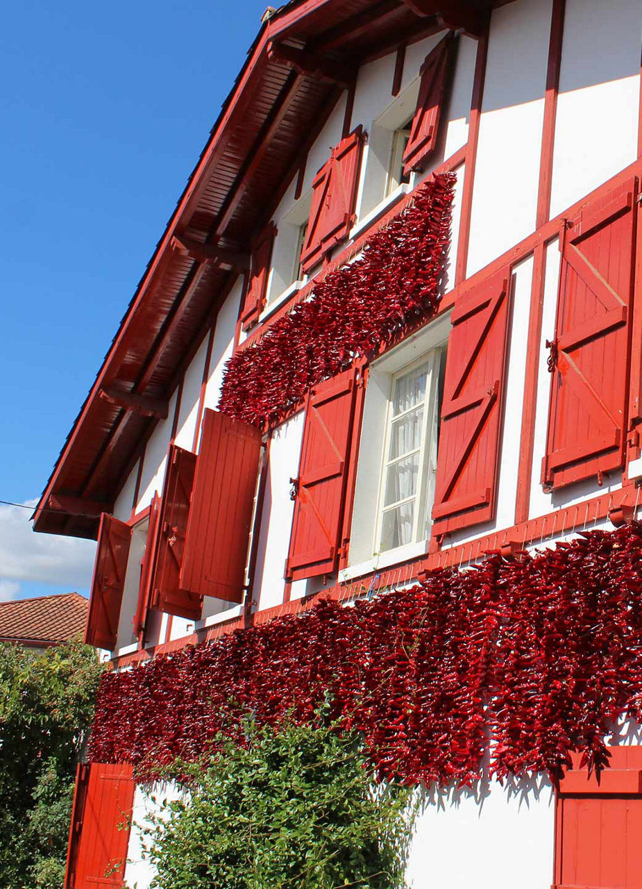 Peppers hanging from balconies