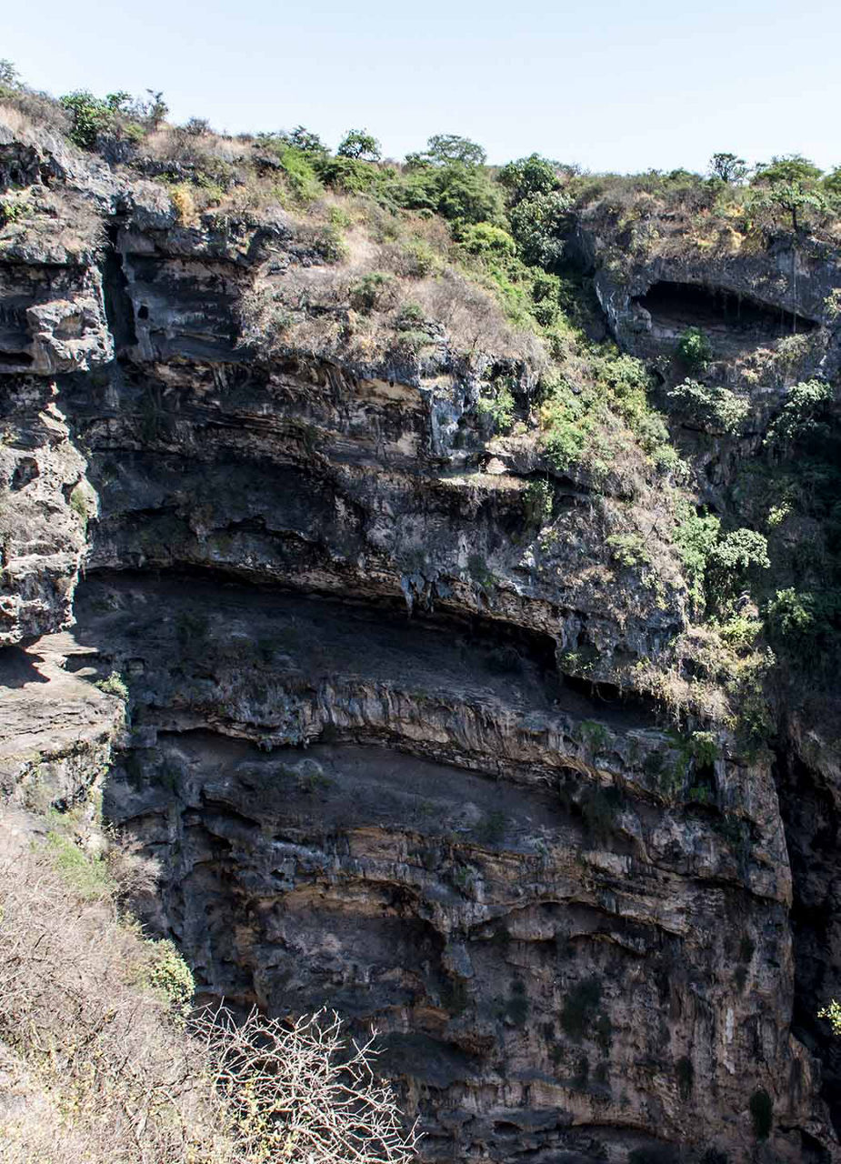 Tawi Atair Sinkhole​