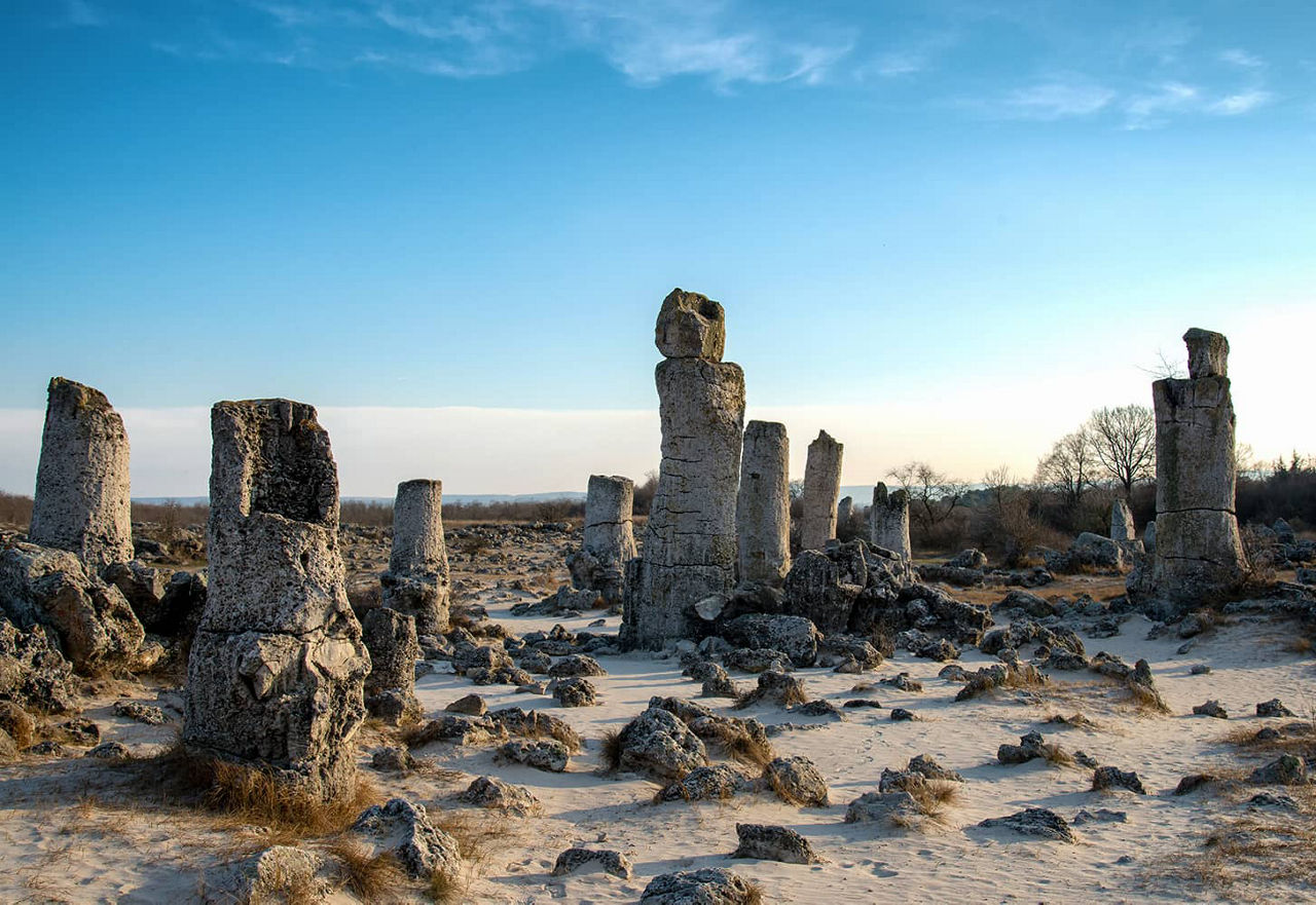 Pobiti Kamani Varna