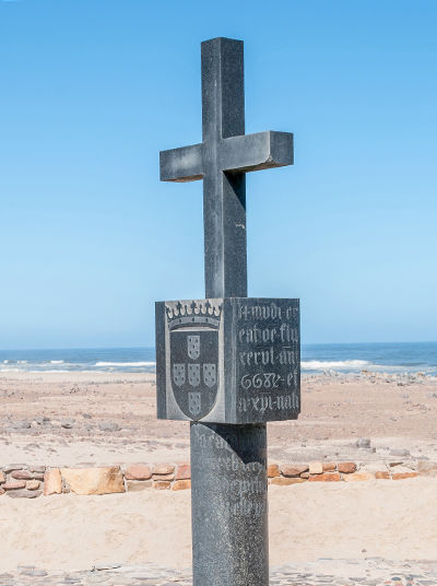 Kreuz zu Ehren des Entdeckers Diogo Cão